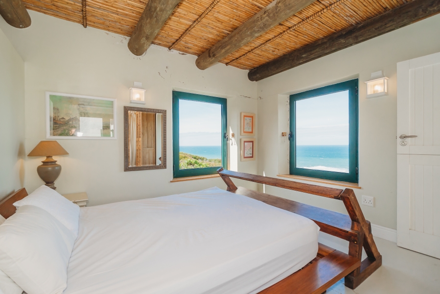 4 Bedroom Property for Sale in Fynbosstrand Western Cape